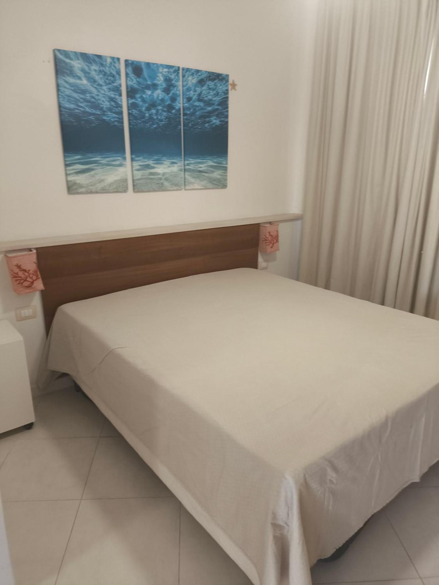 Residence Cala Rossa Isola Rossa Luaran gambar